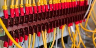 Elektro und Industriemontage